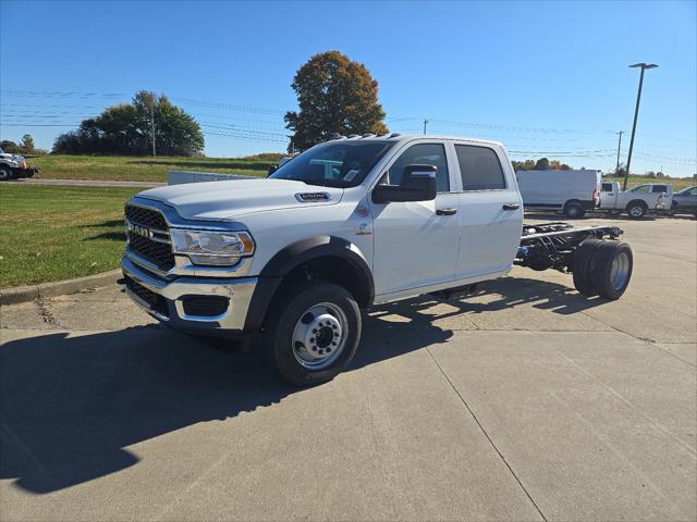 2024 RAM Ram 5500 Chassis Cab RAM 5500 TRADESMAN CHASSIS CREW CAB 4X4 84 CA