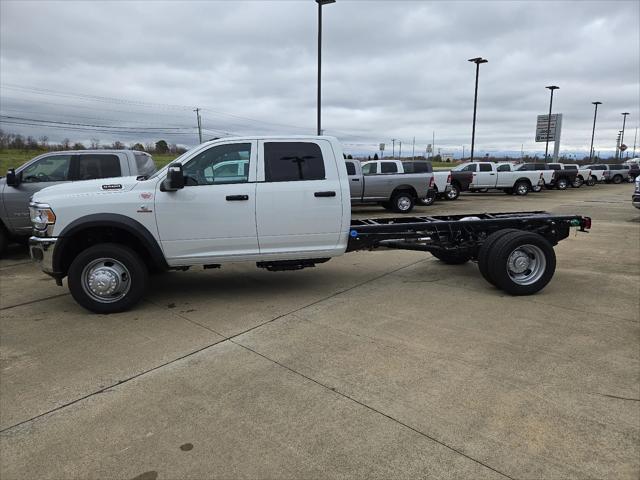 2024 RAM Ram 5500 Chassis Cab RAM 5500 TRADESMAN CHASSIS CREW CAB 4X4 84 CA