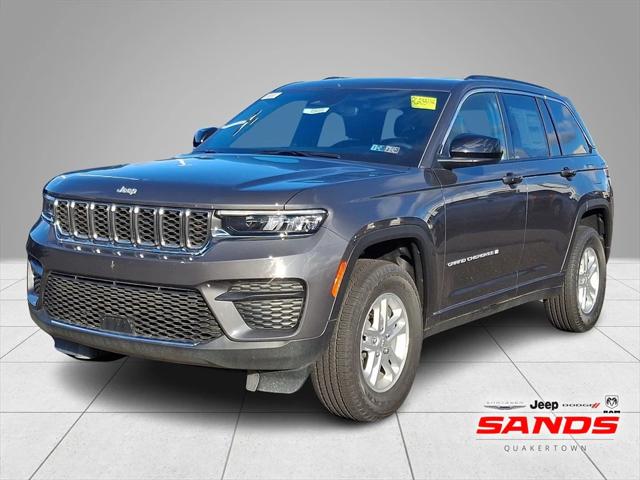 2024 Jeep Grand Cherokee GRAND CHEROKEE LAREDO 4X4