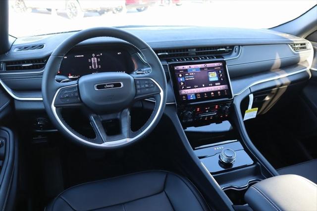 2025 Jeep Grand Cherokee GRAND CHEROKEE LIMITED 4X2