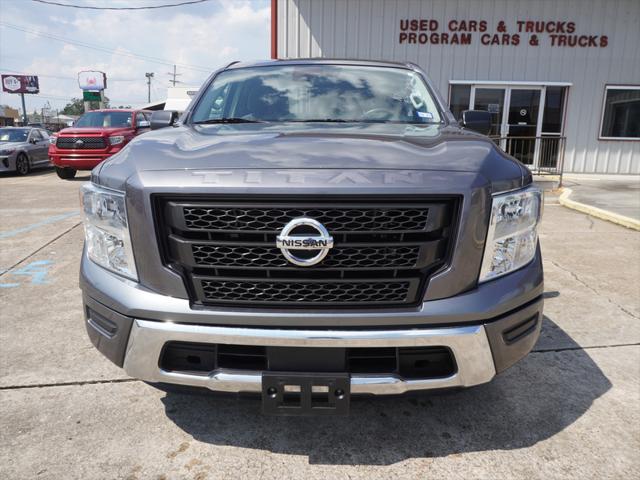 2022 Nissan TITAN Crew Cab SV 4x2