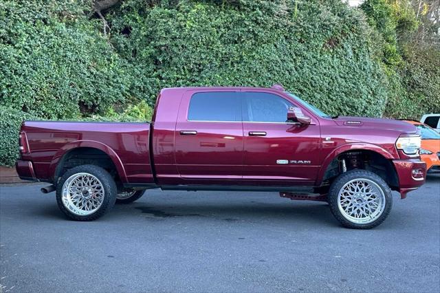 2022 RAM 3500 Limited Longhorn Mega Cab 4x4 64 Box