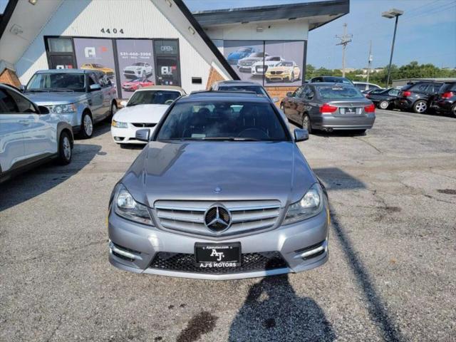 2012 Mercedes-Benz C-CLASS C 300 Luxury 4MATIC