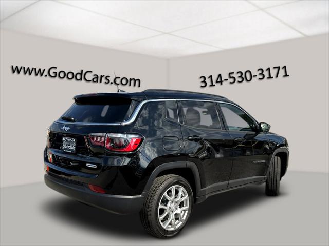 2024 Jeep Compass Latitude Lux FWD