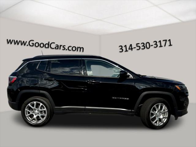 2024 Jeep Compass Latitude Lux FWD