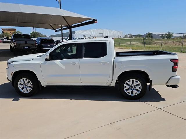 2022 Nissan Frontier Crew Cab SV 4x2