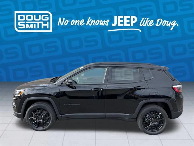 2025 Jeep Compass COMPASS LATITUDE 4X4