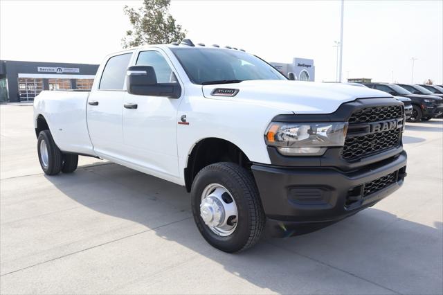 2024 RAM Ram 3500 RAM 3500 TRADESMAN CREW CAB 4X4 8 BOX