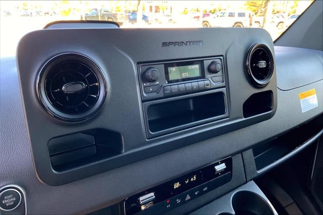 2025 Mercedes-Benz Sprinter 2500 Standard Roof 4-Cyl Diesel HO