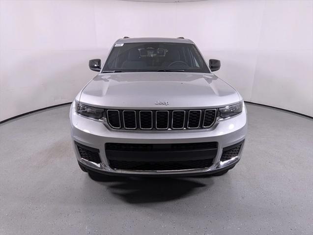 2025 Jeep Grand Cherokee GRAND CHEROKEE L LAREDO X 4X2
