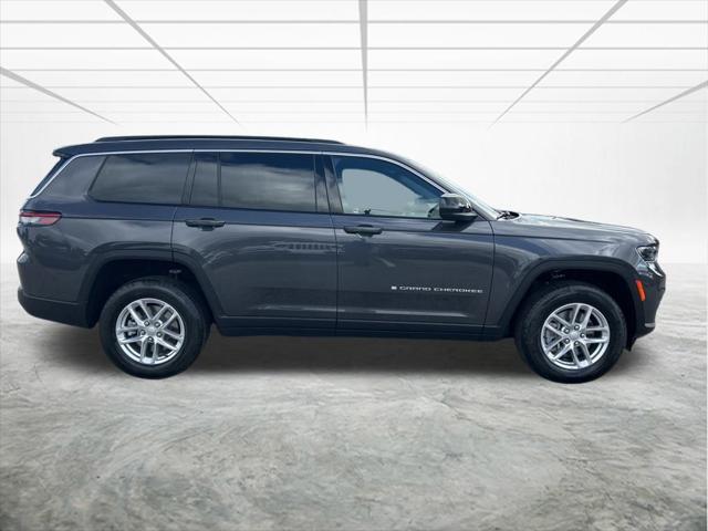 2025 Jeep Grand Cherokee GRAND CHEROKEE L LAREDO X 4X2