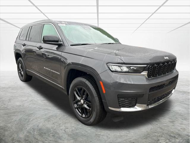 2025 Jeep Grand Cherokee GRAND CHEROKEE L LAREDO X 4X2