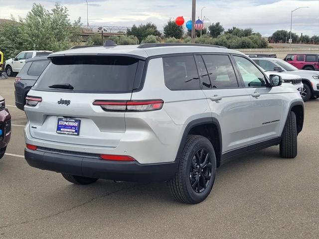 2025 Jeep Grand Cherokee GRAND CHEROKEE L ALTITUDE 4X4