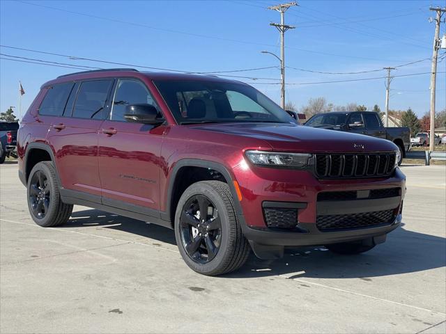 2025 Jeep Grand Cherokee GRAND CHEROKEE L ALTITUDE 4X4