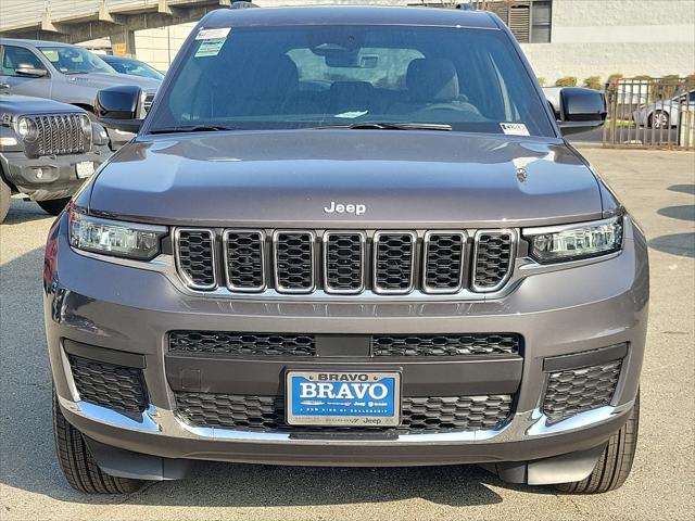 2025 Jeep Grand Cherokee GRAND CHEROKEE L LAREDO 4X2