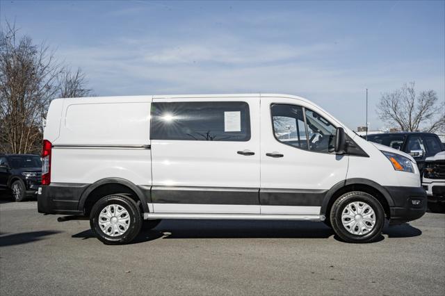 2022 Ford Transit-250 Cargo Van 250