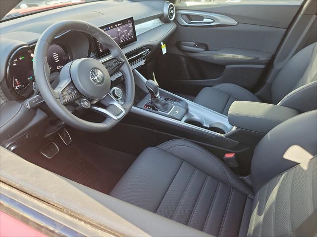 2025 Alfa Romeo Tonale Hybrid EAWD