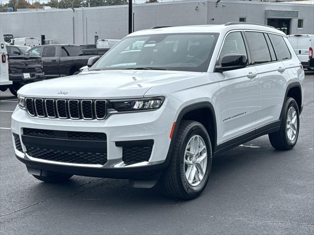 2025 Jeep Grand Cherokee GRAND CHEROKEE L LAREDO X 4X4