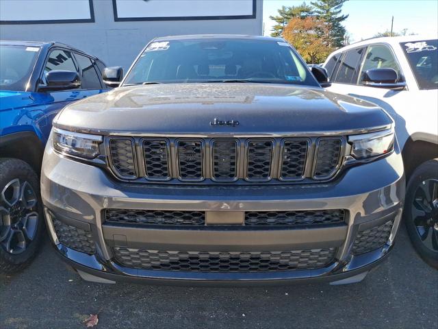 2025 Jeep Grand Cherokee GRAND CHEROKEE L ALTITUDE 4X4