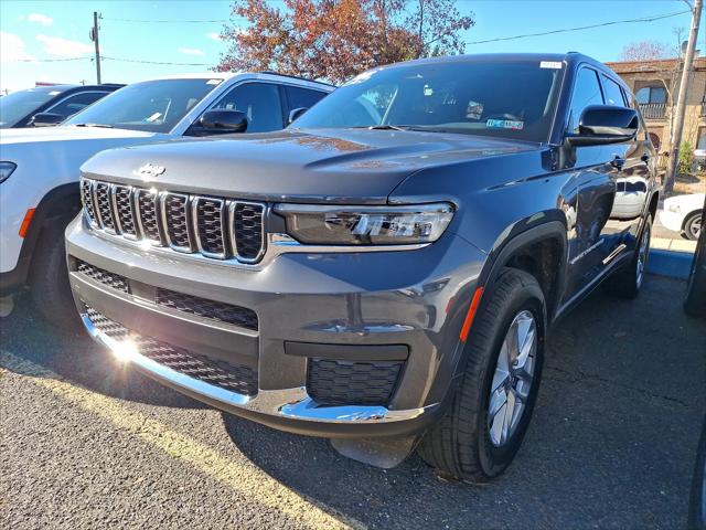 2025 Jeep Grand Cherokee GRAND CHEROKEE L LAREDO X 4X4