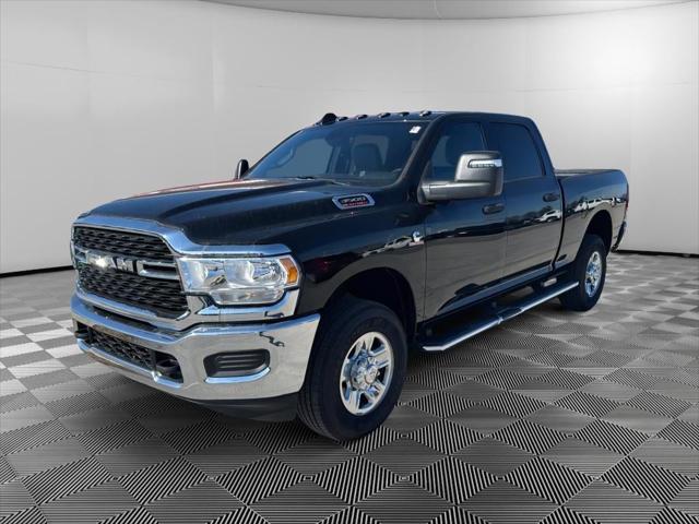 2024 RAM Ram 3500 RAM 3500 TRADESMAN CREW CAB 4X4 64 BOX