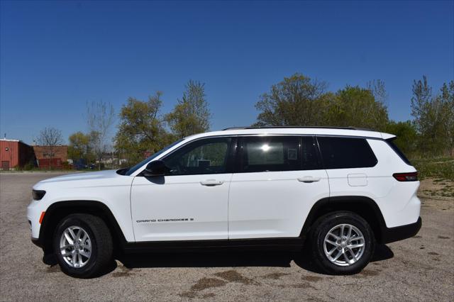 2025 Jeep Grand Cherokee GRAND CHEROKEE L LAREDO X 4X4