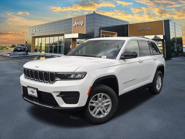 2025 Jeep Grand Cherokee GRAND CHEROKEE LAREDO 4X2