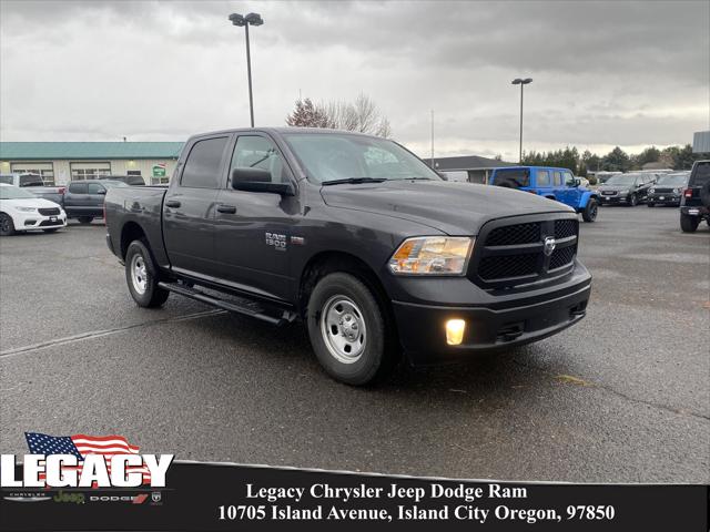 2023 RAM Ram 1500 Classic RAM 1500 CLASSIC TRADESMAN CREW CAB 4X4 57 BOX