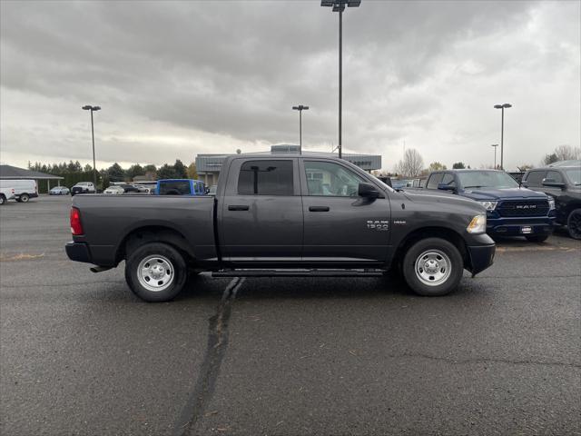 2023 RAM Ram 1500 Classic RAM 1500 CLASSIC TRADESMAN CREW CAB 4X4 57 BOX