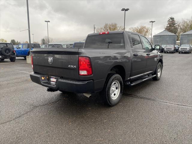 2023 RAM Ram 1500 Classic RAM 1500 CLASSIC TRADESMAN CREW CAB 4X4 57 BOX