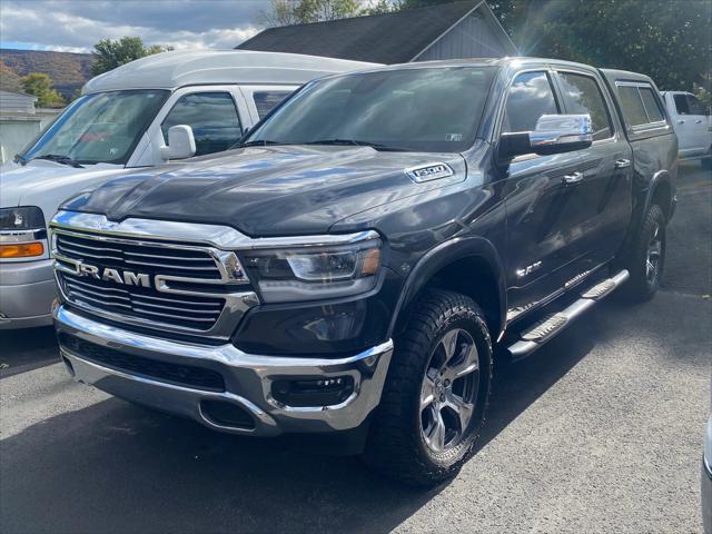 2019 RAM 1500 Laramie Crew Cab 4x4 57 Box