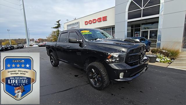 2017 RAM 1500 Express Crew Cab 4x4 57 Box 2017 RAM 1500 Express Crew Cab 4x4 57 Box