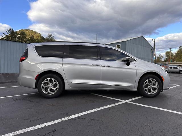 Used 2023 Chrysler Pacifica For Sale in Pikeville, KY