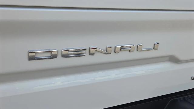 2022 GMC Sierra 1500 Limited 4WD Crew Cab Short Box Denali