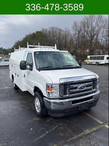 2025 Ford E-350 Cutaway E-Series Cutaway