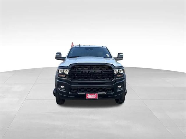 2024 Ram 5500 Tradesman/SLT