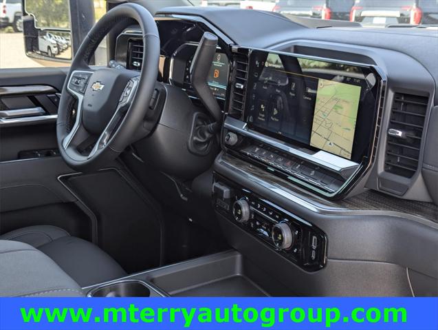 2025 Chevrolet Silverado 2500HD 4WD Crew Cab Standard Bed LT