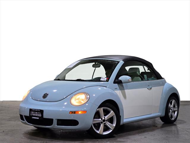 2010 Volkswagen New Beetle