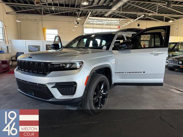 2023 Jeep Grand Cherokee Altitude X 4x4