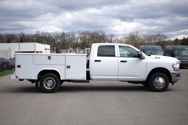 2024 RAM Ram 3500 Chassis Cab RAM 3500 TRADESMAN CREW CAB CHASSIS 4X4 60 CA