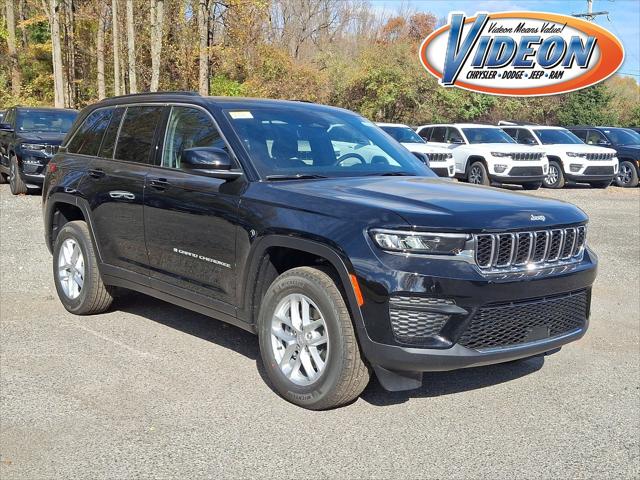 2025 Jeep Grand Cherokee GRAND CHEROKEE LAREDO X 4X4