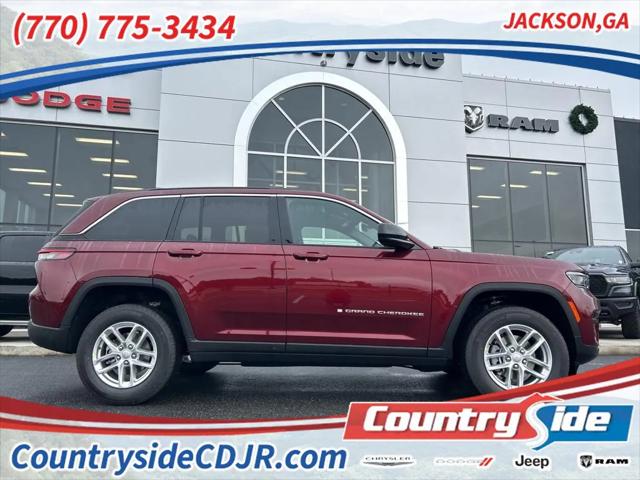 2025 Jeep Grand Cherokee GRAND CHEROKEE LAREDO X 4X2