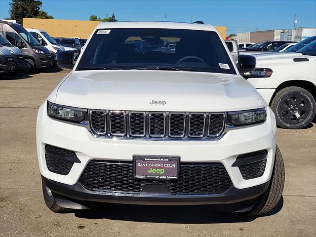 2025 Jeep Grand Cherokee GRAND CHEROKEE LAREDO X 4X2