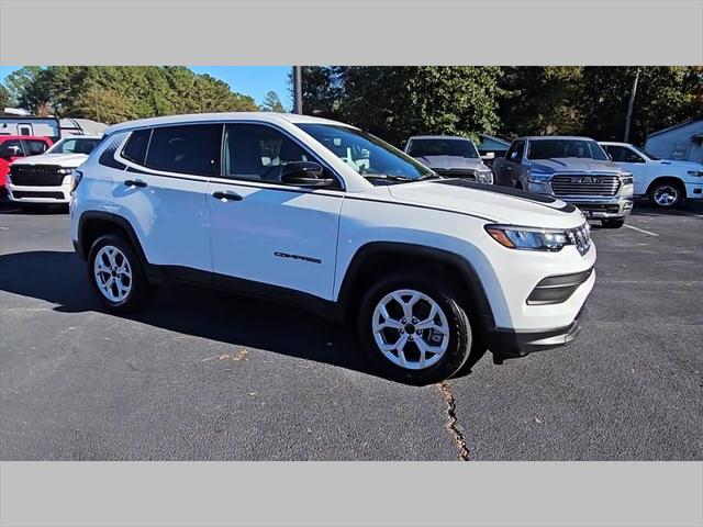 2025 Jeep Compass COMPASS SPORT 4X4