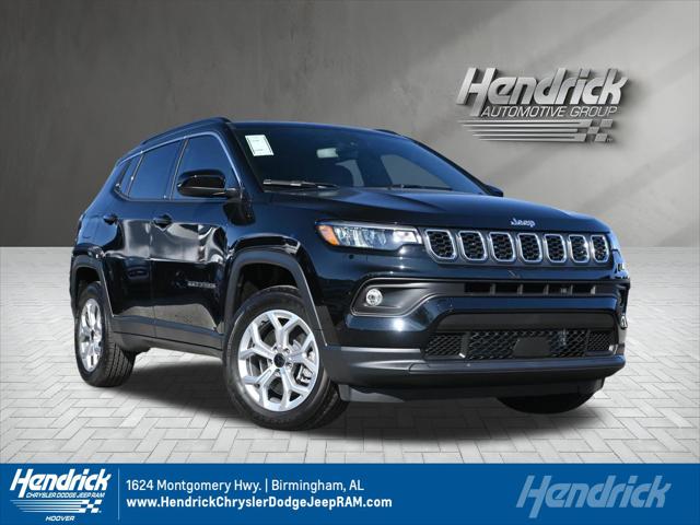 2025 Jeep Compass COMPASS LATITUDE 4X4