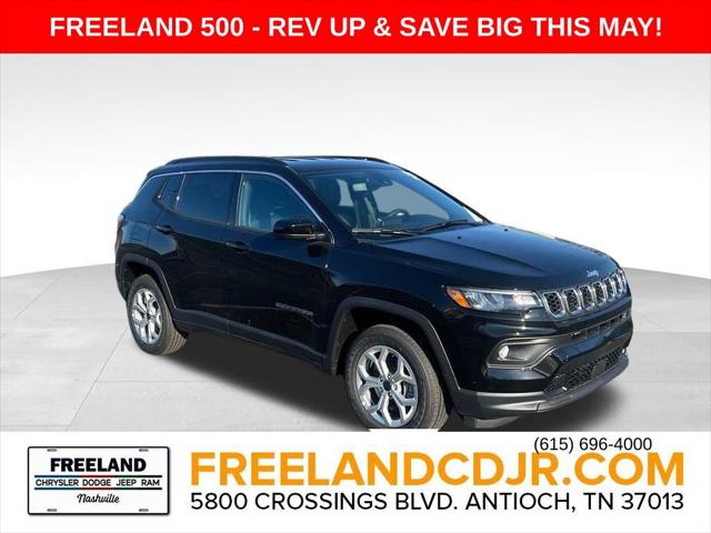 2025 Jeep Compass COMPASS LATITUDE 4X4