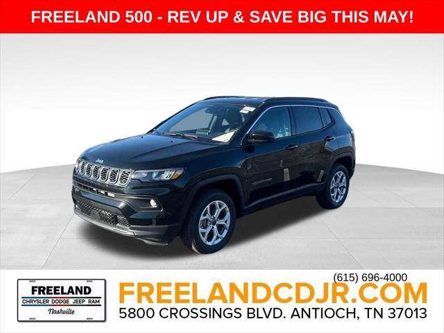 2025 Jeep Compass COMPASS LATITUDE 4X4
