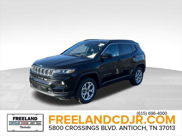 2025 Jeep Compass COMPASS LATITUDE 4X4