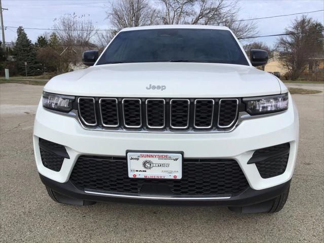 2025 Jeep Grand Cherokee GRAND CHEROKEE LAREDO X 4X4