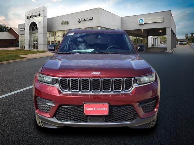 2025 Jeep Grand Cherokee GRAND CHEROKEE LAREDO X 4X2